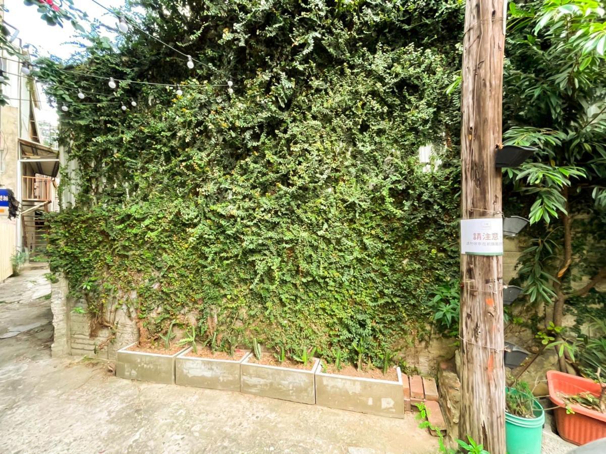 Small Island Homestay Tainan Exterior foto